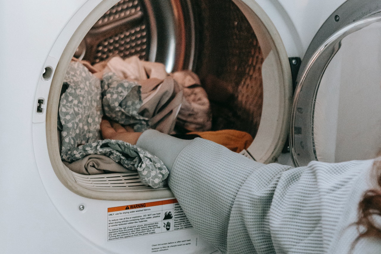 Na co zwrócić uwagę przy zakupie pralki?